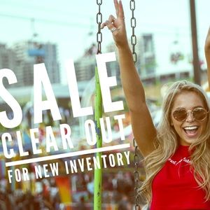 💥SALE💥 at Emlyn Shay B